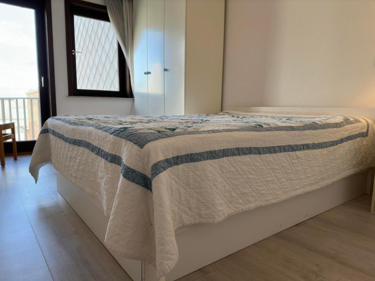 Windjammer 601 นิวว์ปอร์ท ภายนอก รูปภาพ